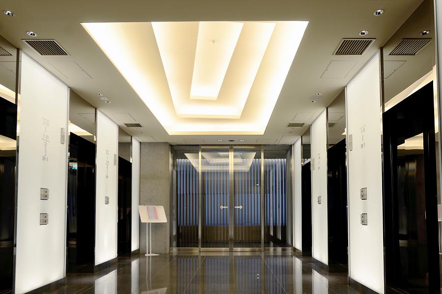 Other common areas. Brillia Mare Ariake ・ elevator hall