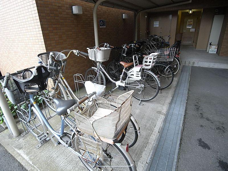 Other local. Bicycle-parking space