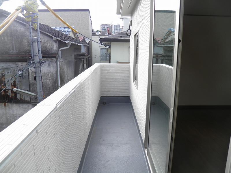 Balcony. Building 3 balcony