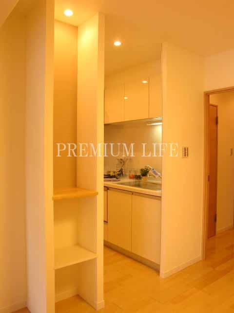 Other introspection. Living