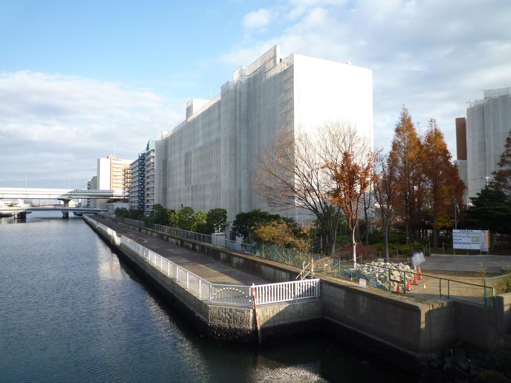 Local appearance photo. Local (12 May 2013) Shooting Large-scale repair work in