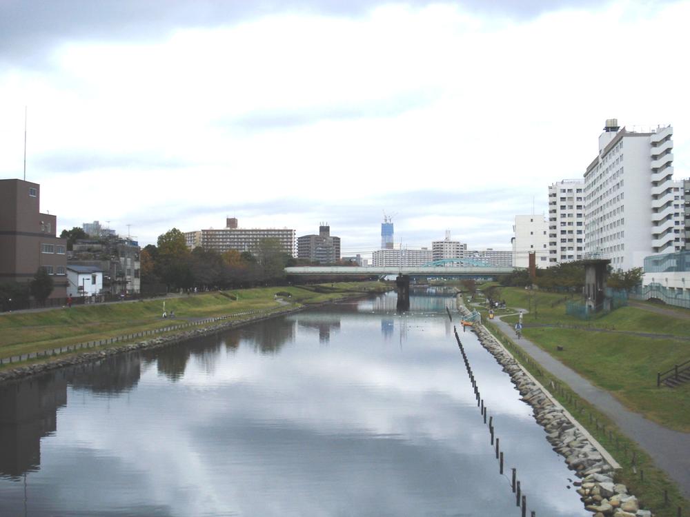 Other.  ■ Mansion is the north side of the old Nakagawa riverbed.