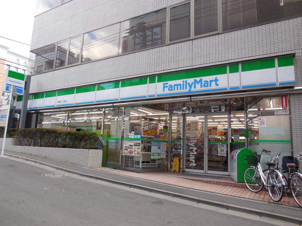 Convenience store. 409m to FamilyMart Toyo 2-chome