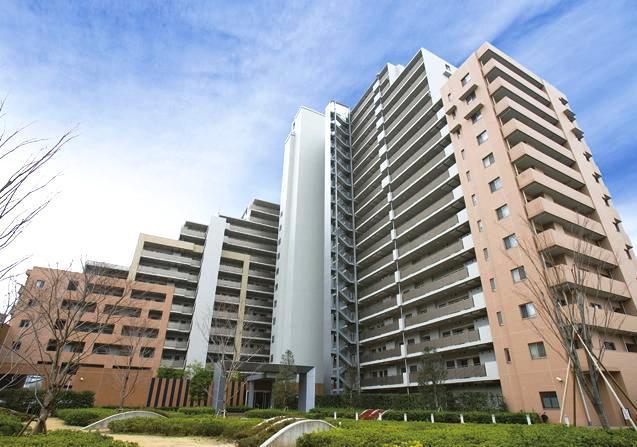 Local appearance photo. Local (12 May 2013) Shooting