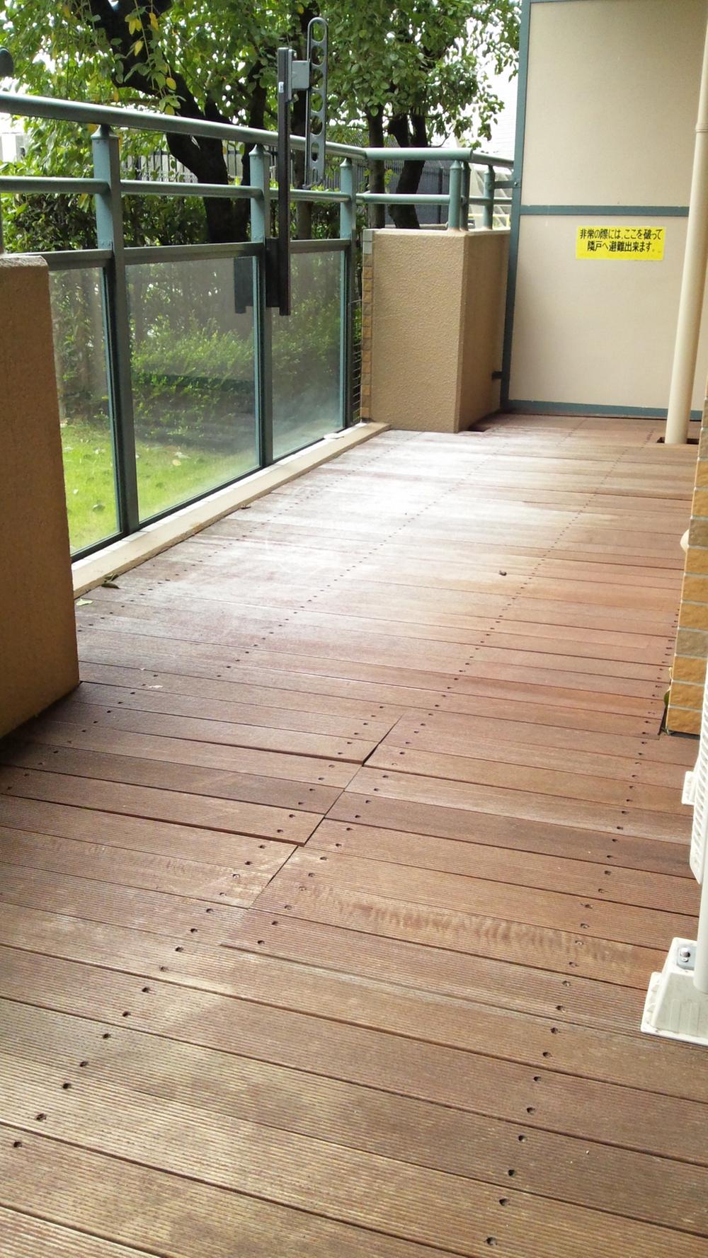 Balcony. Local (10 May 2013) Shooting