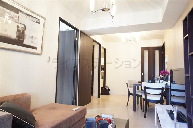 Living. Local (December 14, 2013) Shooting