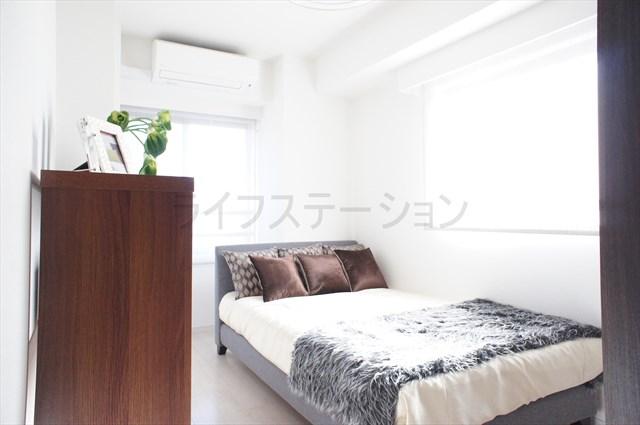 Non-living room. Local (December 14, 2013) Shooting