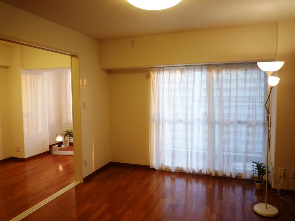 Living. Indoor (11 May 2013) Shooting