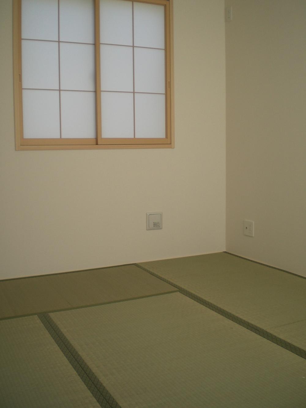 Non-living room. Indoor (11 May 2013) Shooting