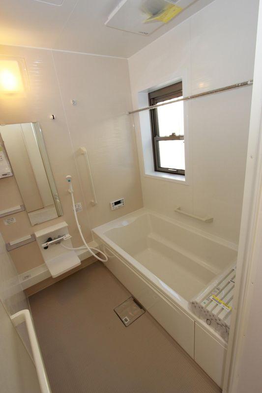 Bathroom. Popular with window bathroom