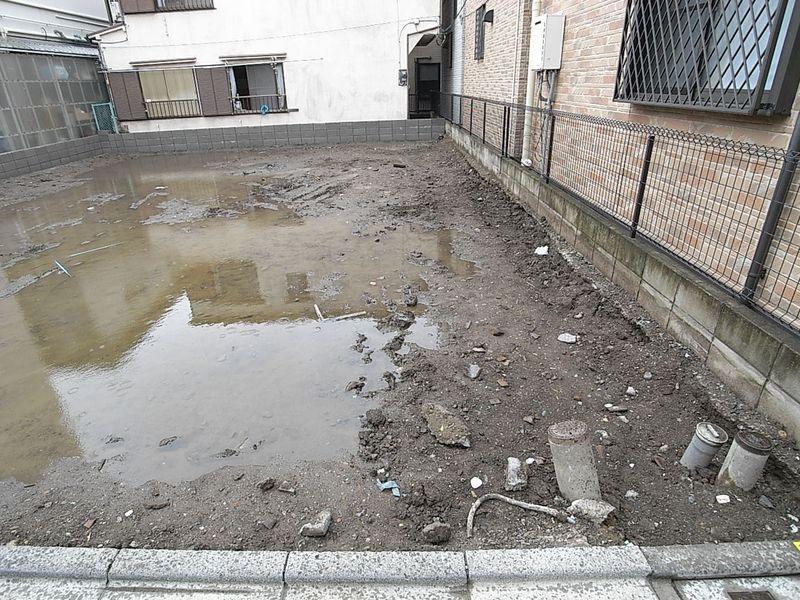 Local appearance photo. Appearance of 2013 in late September shooting