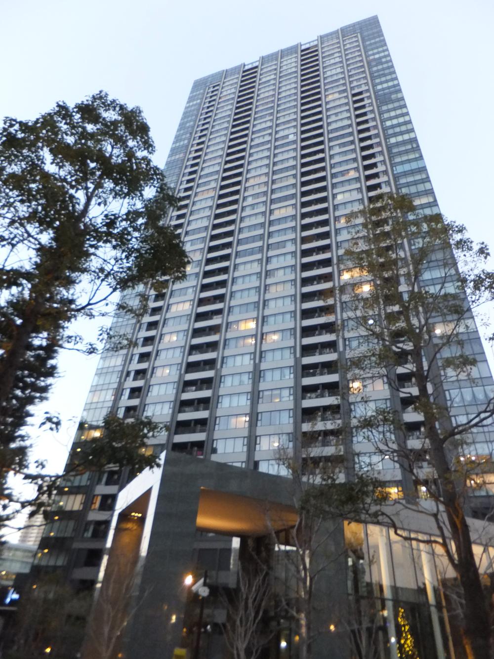 Local appearance photo. Local (12 May 2013) Shooting