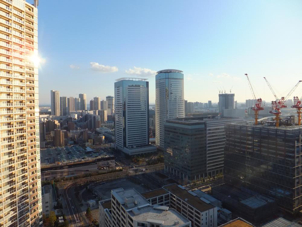 View photos from the dwelling unit. View from the site (December 2013) Shooting