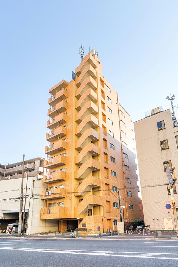 Local appearance photo