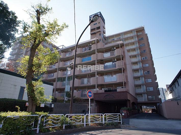 Local appearance photo. 147 units of the big community and administrative expenses: 8034 yen / Month repair reserve: 2451 yen / Month special tube reserve: 6137 yen / Month