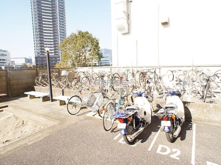 Other common areas. Bicycle-parking space
