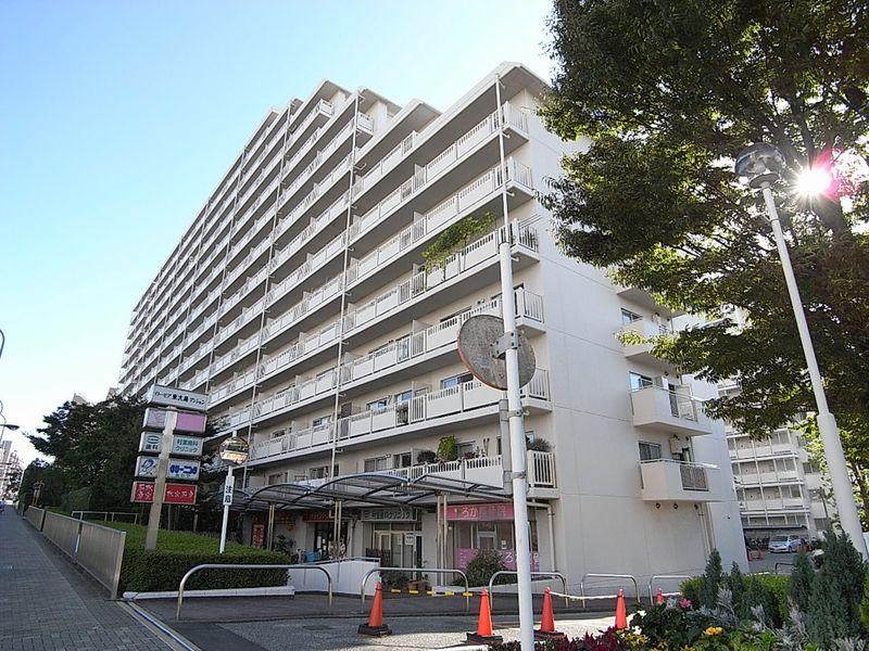 Local appearance photo. Overview photo of the 2013 September shooting