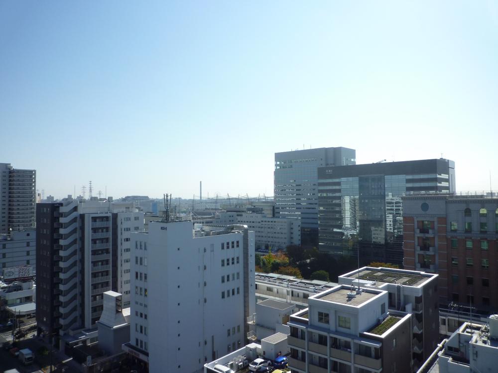 View photos from the dwelling unit. View from the site (November 2013) Shooting