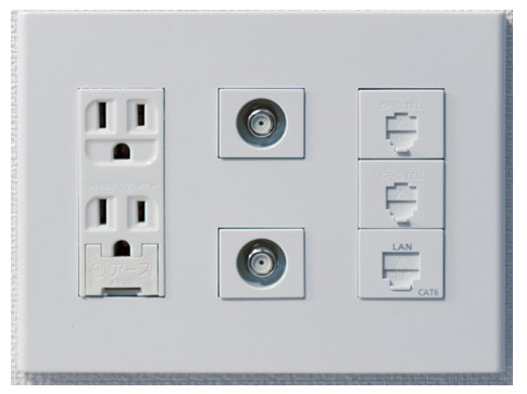 Other.  [Multi-media outlet] BS ・ CS110 ° broadcasting, Installing a cable TV-enabled multi-media outlet to all the living room. You can enjoy feel free to the Internet and television in all of the living room. (Same specifications)