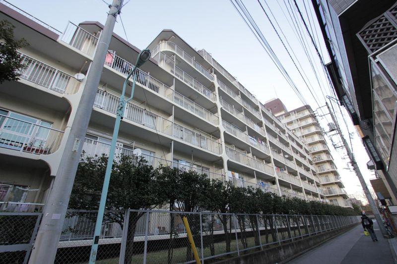 Local appearance photo