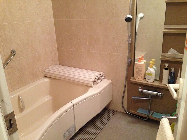Bathroom. Bathroom dryer with
