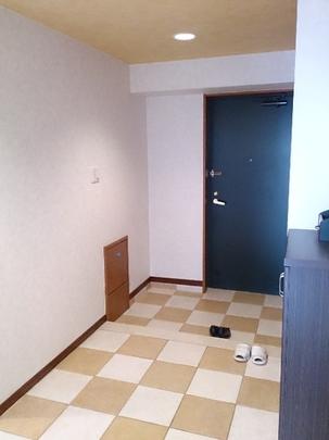 Local appearance photo. 1.