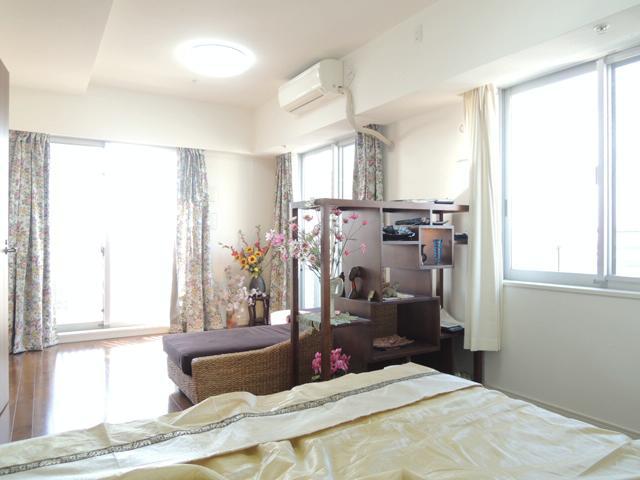 Other. Western-style (12 May 2013) Shooting