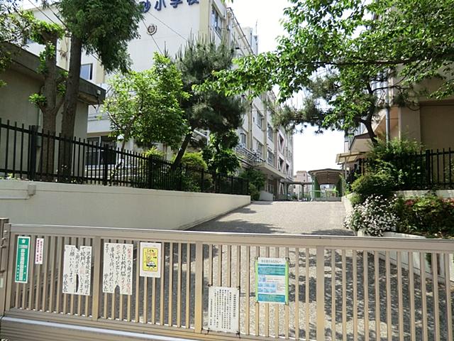 Primary school. Kitasuna until elementary school 210m