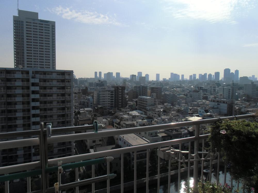 View photos from the dwelling unit