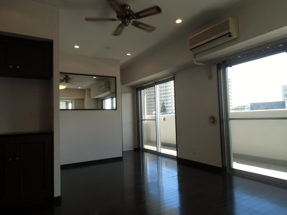 Living. Indoor (September 2013) Shooting