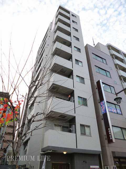 Local appearance photo.  [appearance] Total units 11 units The rooms are located on the fourth term part.