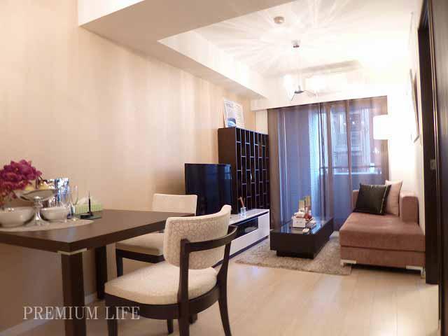 Living.  [living] About 8.6 Pledge of stylish living.