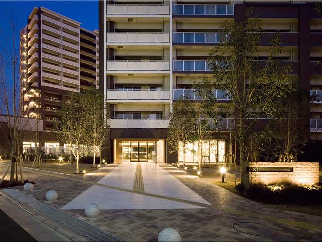 Local appearance photo.  [Director of heals tired of day light] Not just the room, The entrance of the apartment is also a soothing space.