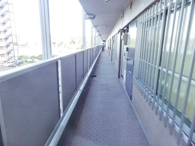 Other common areas. Sharing unit Corridor