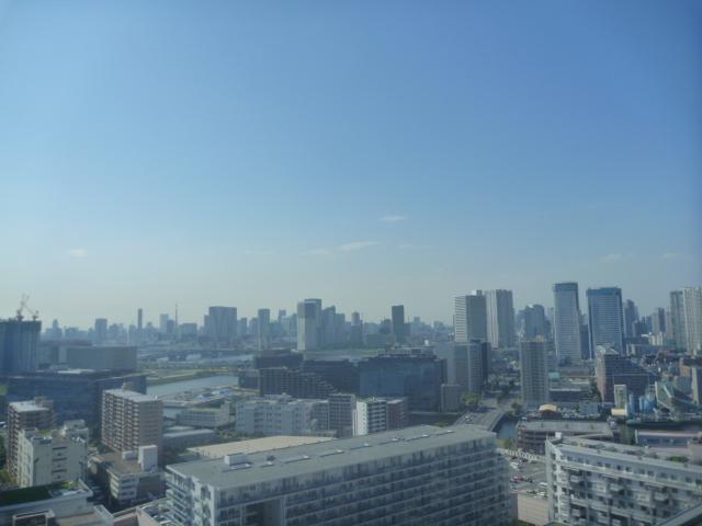 View photos from the dwelling unit. View from local (September 2013) Shooting