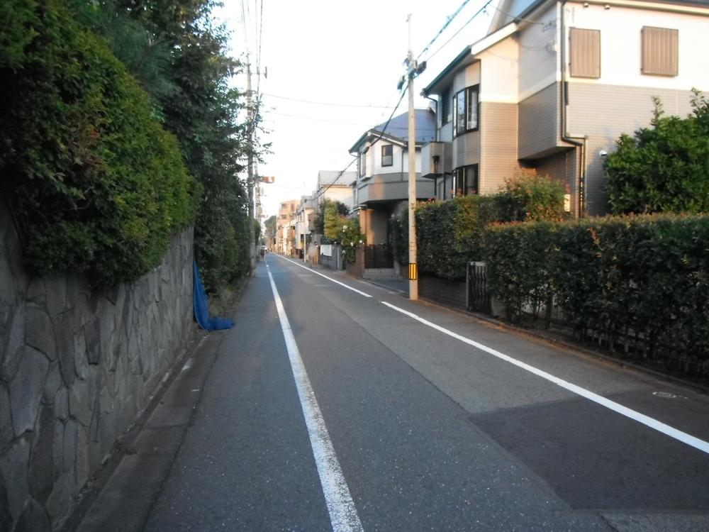 Local photos, including front road. Local (September 2013) Shooting