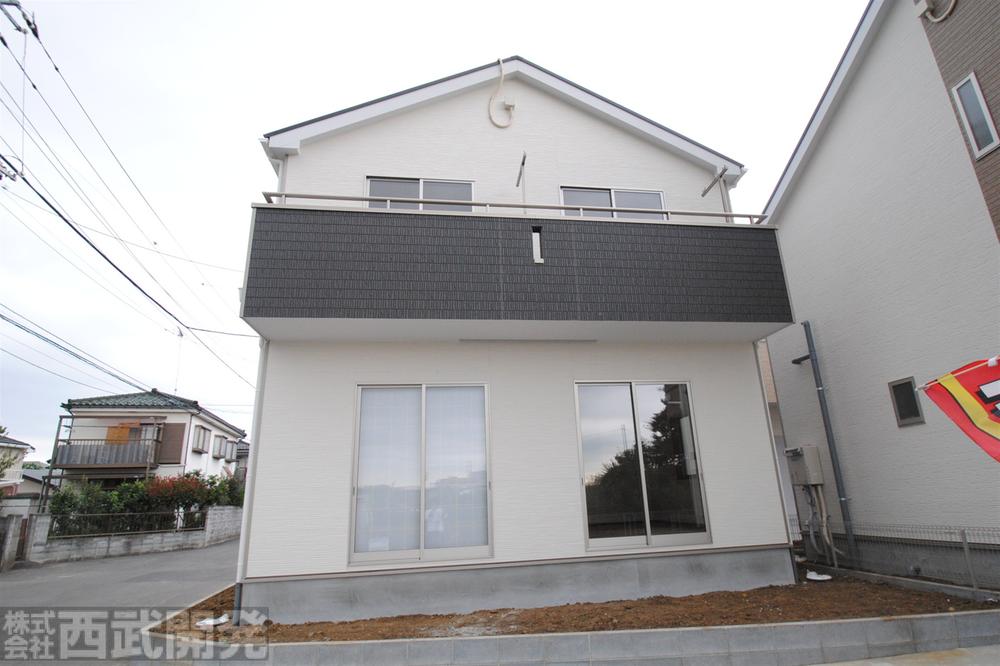 Local appearance photo. Local (10 May 2013) Shooting 1 Building