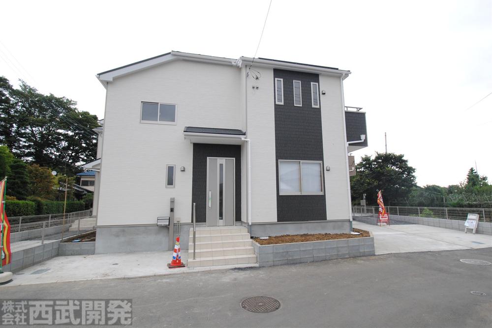 Local appearance photo. Local (10 May 2013) Shooting 1 Building