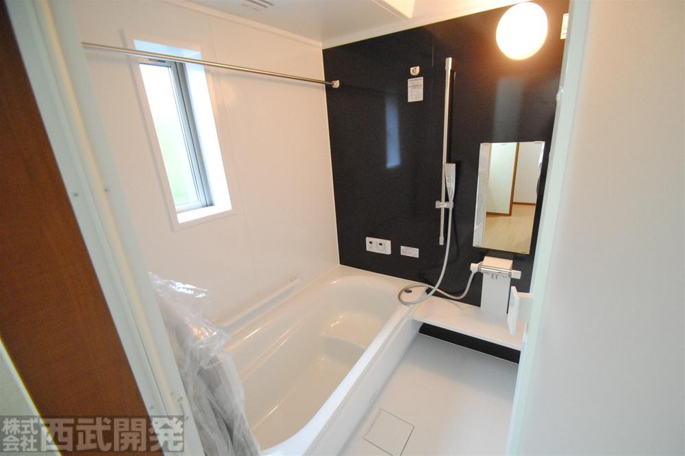 Bathroom. 1 Building