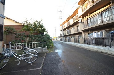 Other. Until the other (Other) 10m