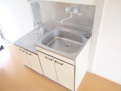 Kitchen.  ☆ Spacious kitchen ☆