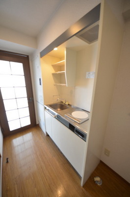 Kitchen.  ☆ A good at cooking in this kitchen ☆ 