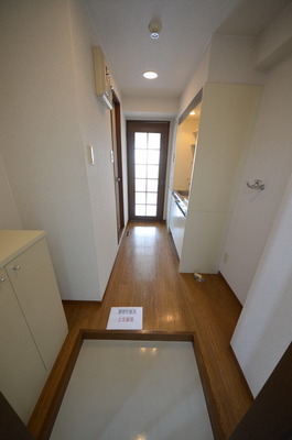 Entrance.  ☆ From the front door ☆ 