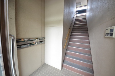 Other. Until the other (Other) 1m