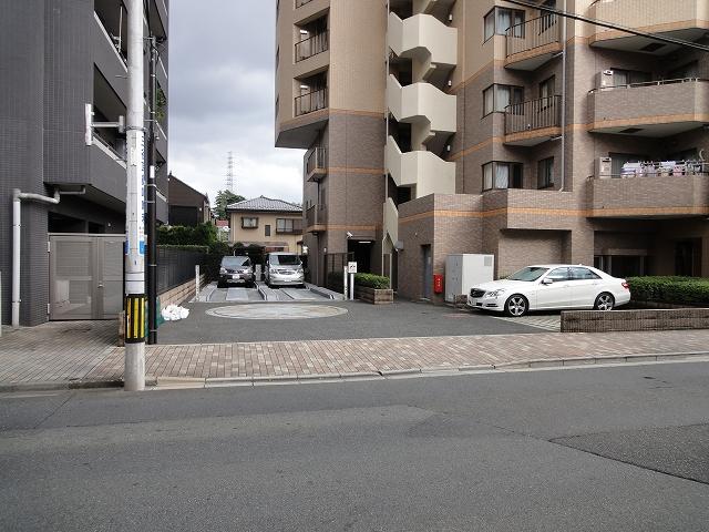 Parking lot. Common areas