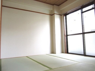 Living and room. Japanese-style room 4.5 Pledge