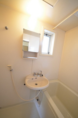 Washroom.  ☆ Grooming is from here ☆