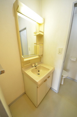 Washroom. ☆ Grooming is from here ☆