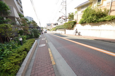 Other. Until the other (Other) 10m