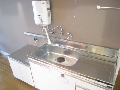 Kitchen. ☆ A good at cooking in this kitchen ☆